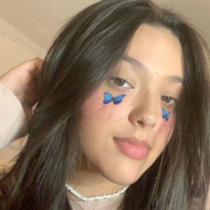 Meet your Posher, Sara